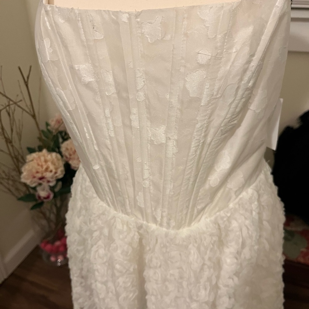 Lulu's White Square-Neck Textured Floral Mini Dress - Picture 5 of 9